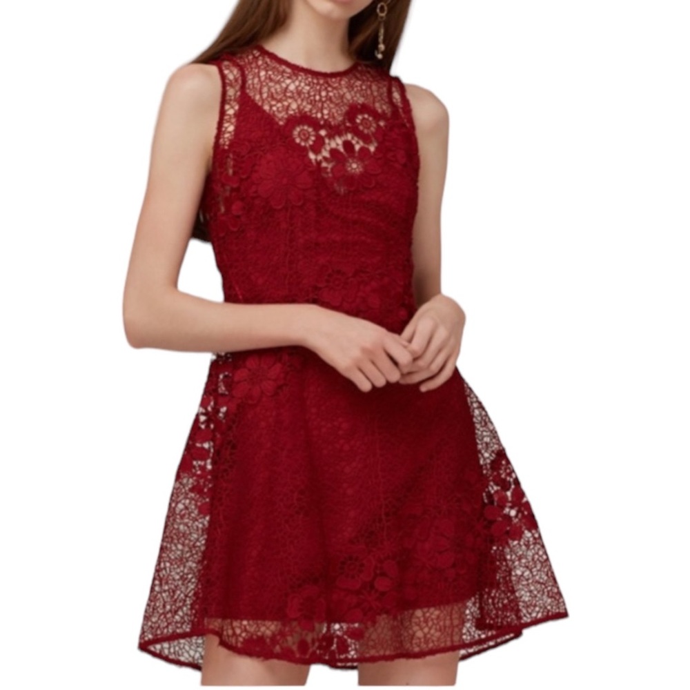 Keepsake the Label Reach Out Mini Dress Size Small NWT Lace Plum Maroon color